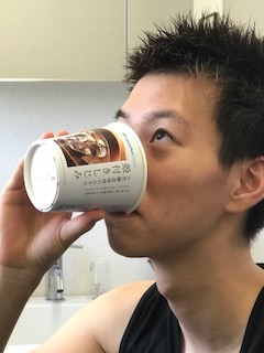 飲んでる.JPG